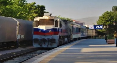 Van-Tahran Yolcu Treni Seferlerine 10 Mart’ta Başlıyor