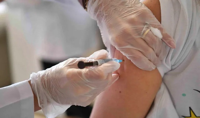 Ankara’da 4.875 Doz Ücretsiz HPV Aşısı Uygulandı