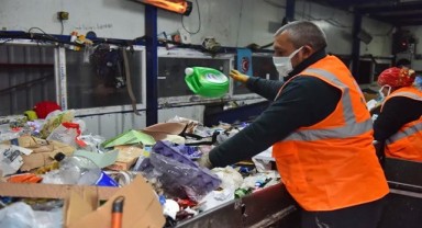 Yıldırım’da geri dönüşüm ayda 5 bin ağacı kurtarıyor