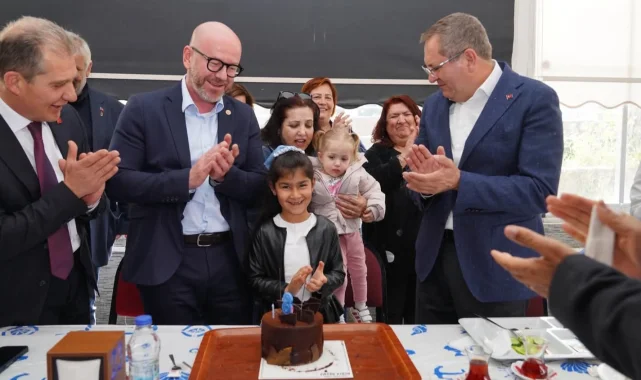 CHP'den Ayvalık'ta dayanışma buluşması