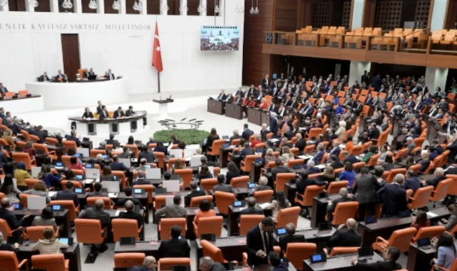 Ekonomiye ilişkin düzenlemeleri içeren kanun teklifi TBMM'de görüşülüyor
