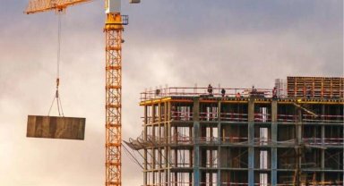 İnşaat üretimi yıllık arttı, aylık geriledi