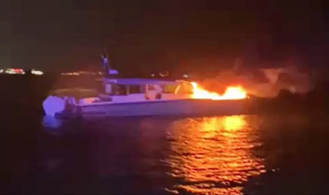 Kadıköy’de Tekne Yangını: 4 Kişi Kurtarıldı