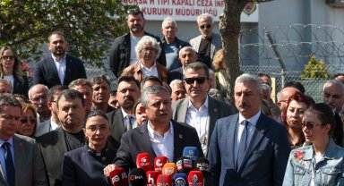 Özgür Özel, Bursa'da tutuklu bulunan Bozbey'i ziyaret etti