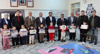 Şanlıurfa’da öğrencilere kitap desteği