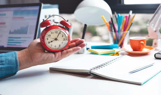 Günün büyük kısmı uykuya gidiyor: 8 saat 55 dakika