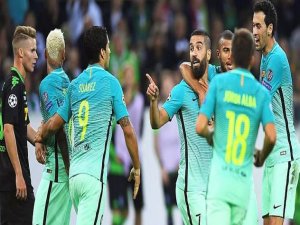 Arda Turan UEFA Şampiyonlar Liginde Barcelona'ya Galibiyet Getirdi