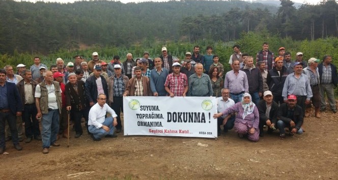 İlçenin su kaynaklarını besleyen Çamyayla Mahallesi’nde açılması planlanan mermer ocağına tepki gösterdi