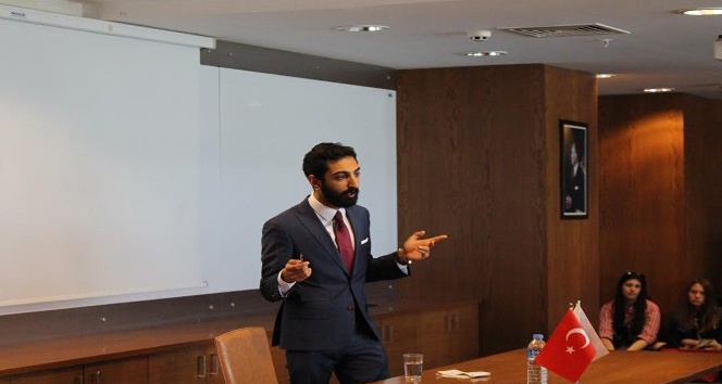 Türkiye'ye algı operasyonları merkezi kuruluyor