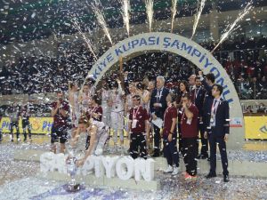 Kadınlar Türkiye Kupası’nda Şampiyon Yakın Doğu Üniversitesi