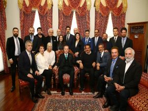 Sanatçılar Cumhurbaşkanı’nın Doğum Gününü Unutmadı