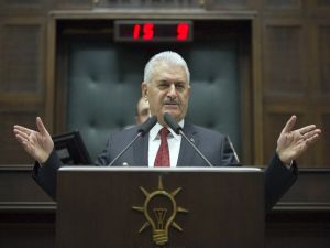 "Ümit Ederiz Ki Çekya..."