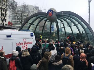 İtü-ayazağa Metrosunun Yürüyen Merdiveni Çöktü