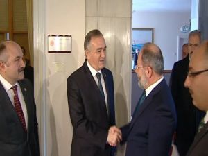 Recep Akdağ Mhp Grubunu Ziyaret Etti