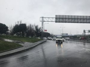 İstanbul’da Kar Yağışı Başladı