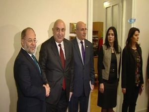 Recep Akdağ Chp’yi Ziyaret Etti
