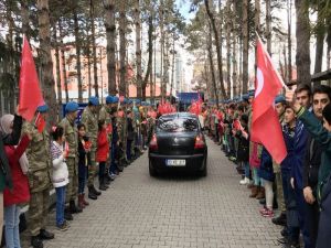 Afrin Gazisi Yeniden Silah Arkadaşlarının Yanına Uğurlandı