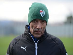 Çanlar Le Guen İçin Çalıyor