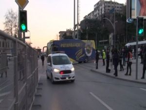 Beşiktaş Ve Fenerbahçe, Vodafone Park’a Geldi