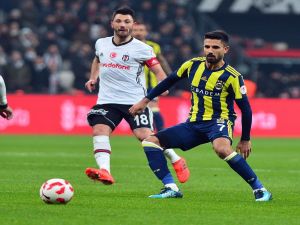 Kupadaki Derbide 4 Gol Ve 3 Kırmızı Kart