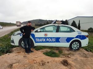 Maketi Gerçek Sandı, 1.5 Saat Bekledi