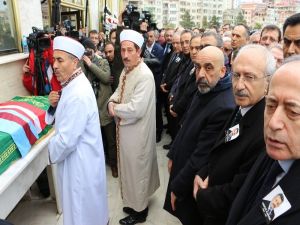 Cenaze Törenine Kemal Kılıçdaroğlu Da Katıldı