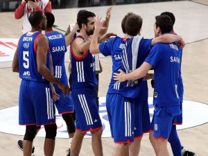 Anadolu Efes Maccabi Fox Tel Aviv’i Ağırlıyor