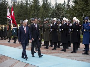 Yıldırım, Kktc Başbakanı Erhürman’ı Resmi Törenle Karşıladı