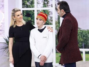 Esra Erol, “Kitaplar Yakılmasın” Desteği
