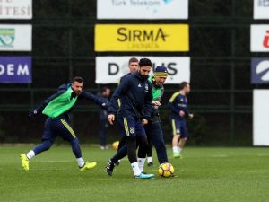 Fenerbahçe, E. Yeni Malatyaspor Maçı Hazırlıklarını Sürdürdü