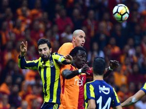 Fenerbahçe - Galatasaray Derbisinin Biletleri Satışa Çıkıyor