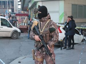 Taksim’deki Silahlı Kavgada 3 Gözaltı